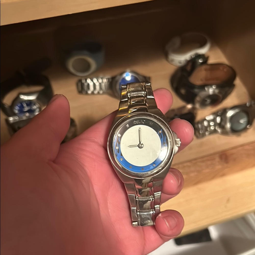 Fossil blue flames Relic Silver and Blue Watch